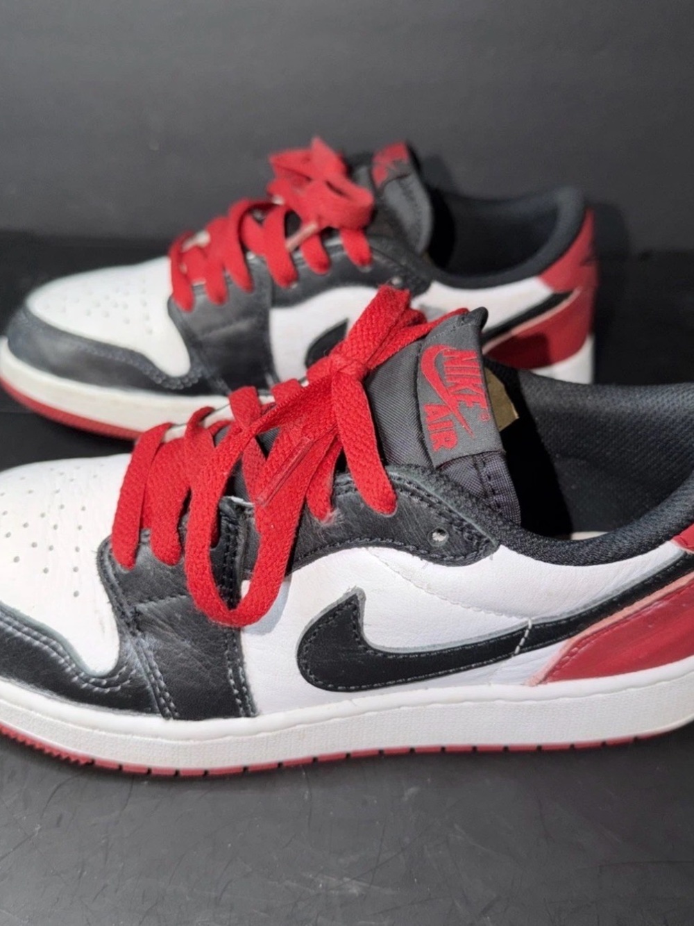 Nike Air Jordan 1 Black Toe Retro Low OG Size 5.5 Y No
Box